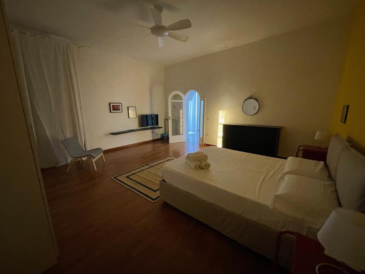 Noruena Luxury Apartment Napels Buitenkant foto