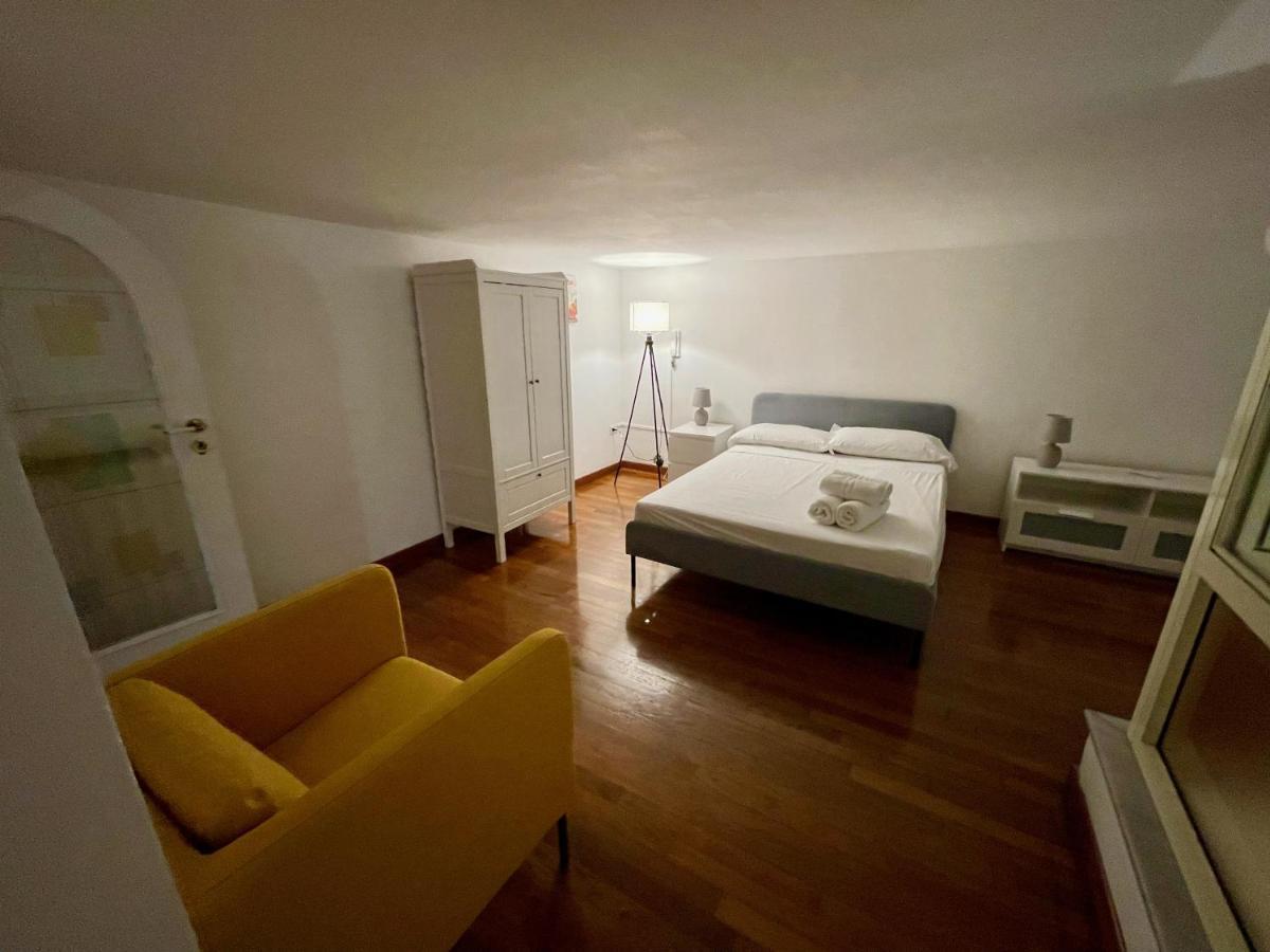 Noruena Luxury Apartment Napels Buitenkant foto